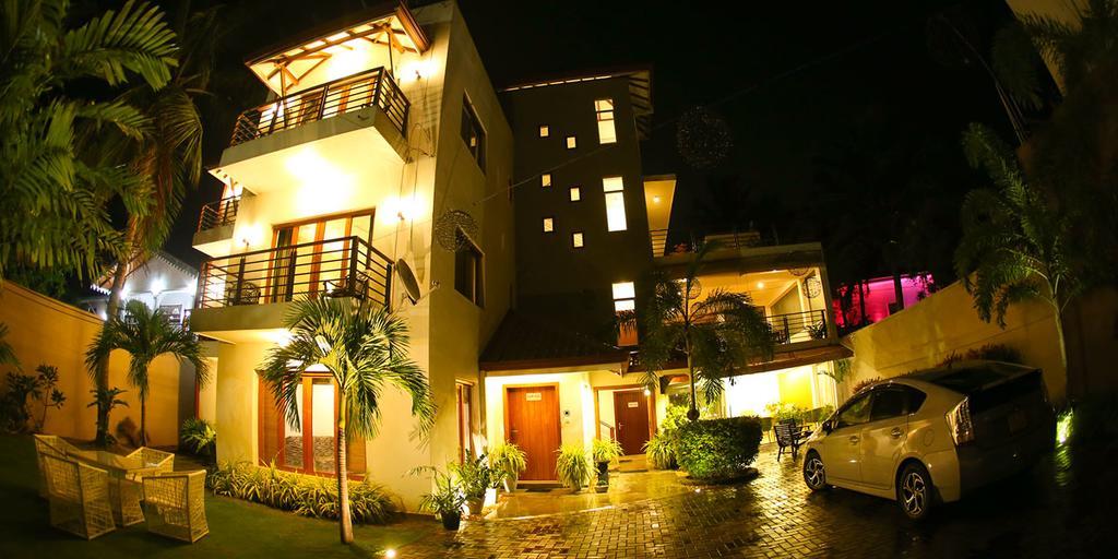 Hotel Shanelo Негомбо Экстерьер фото