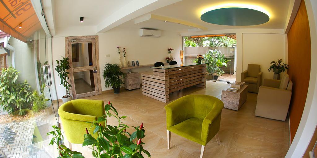 Hotel Shanelo Негомбо Экстерьер фото