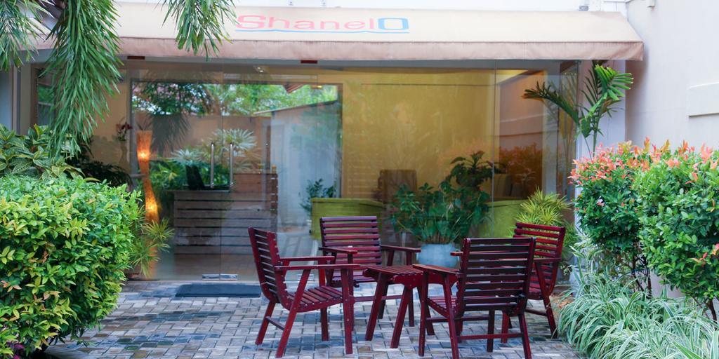 Hotel Shanelo Негомбо Экстерьер фото